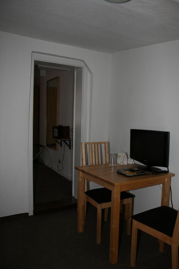 Pension-Ristorante Ventura Ehemals Reinhards Pension Hornburg  ห้อง รูปภาพ