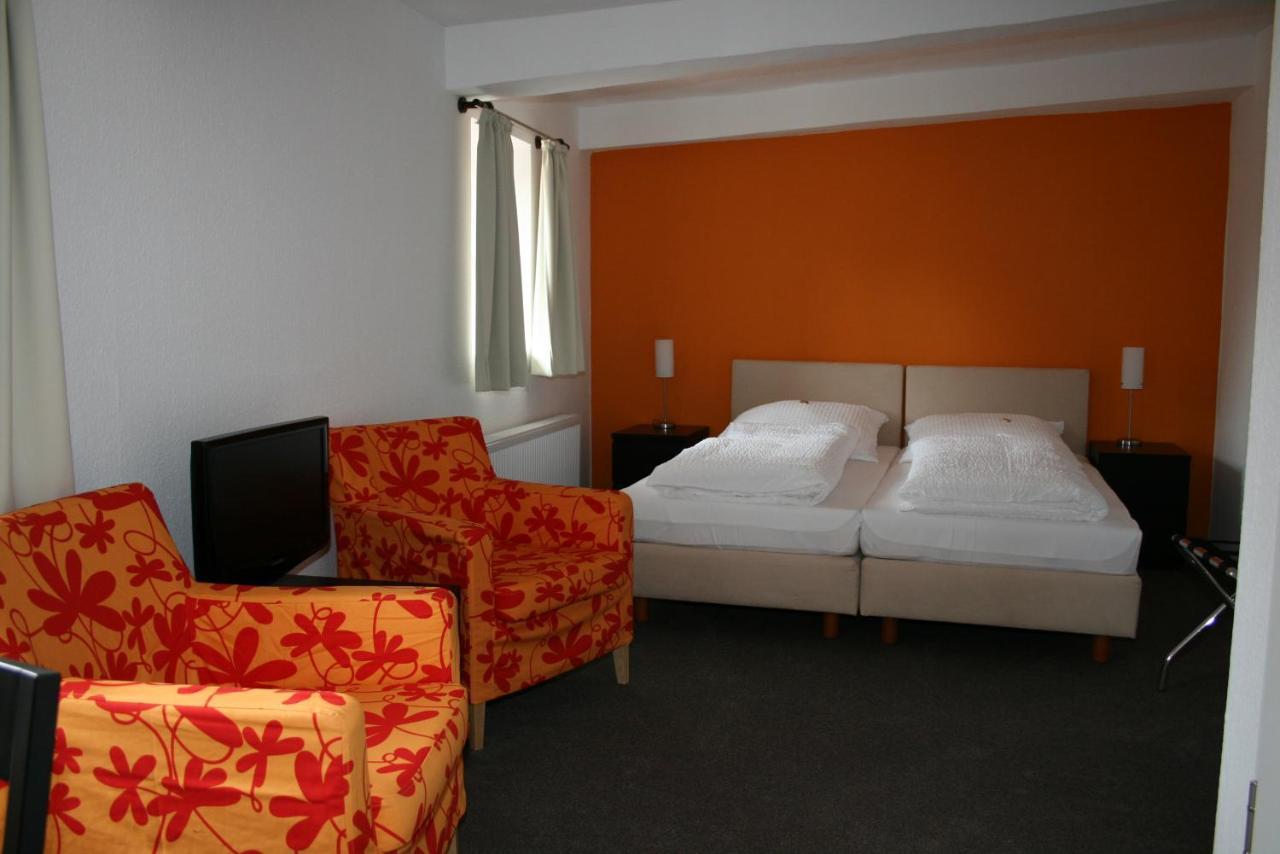 Pension-Ristorante Ventura Ehemals Reinhards Pension Hornburg  ภายนอก รูปภาพ